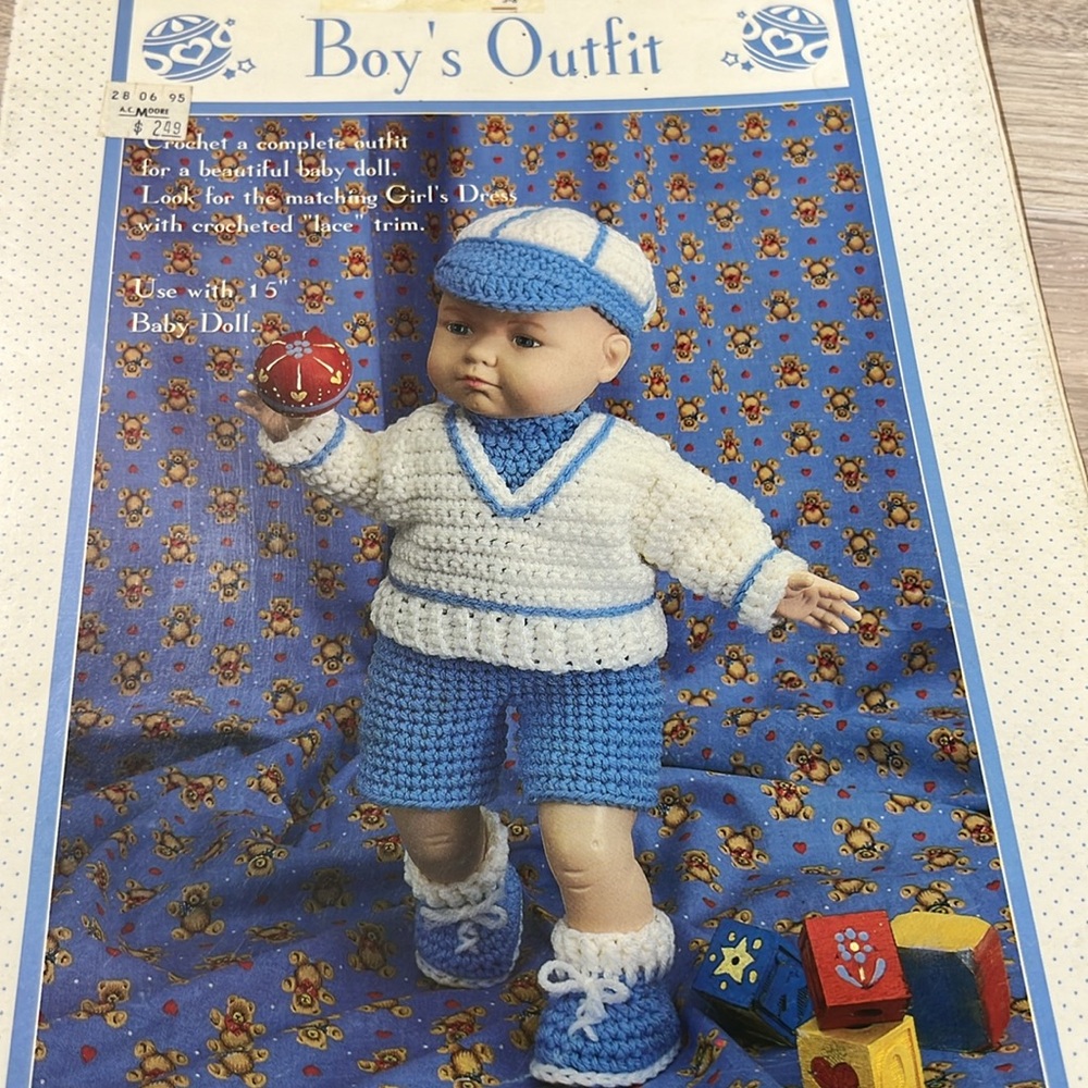 1995 crochet Fibre Craft Boy's Outfit fits 15" Baby Doll Leaflet FCM318